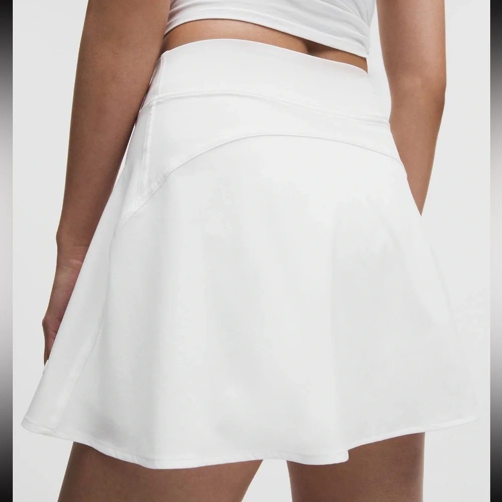 Lululemon Lightweight High Rise Tennis Skirt - Picture 2 of 10